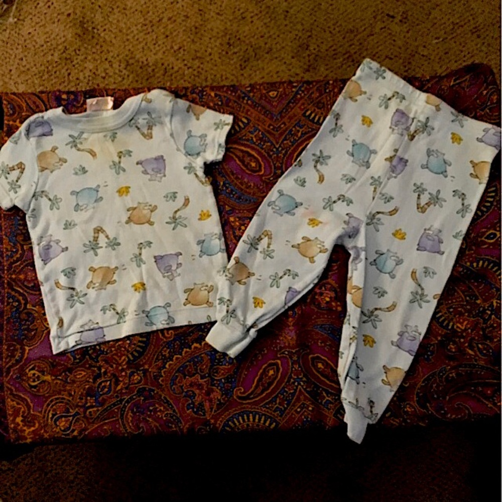 Vintage Carter’s 2piece pajama set 9-12m